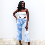 -Blue Color
-Tie Dye Pattern
-Elastic Waistband
-Wide Leg
-Gaucho Style
-Fabric Stretches
-Pants
Materials:
95% Rayon | 5% Spandex
AP32150 PANT BLU